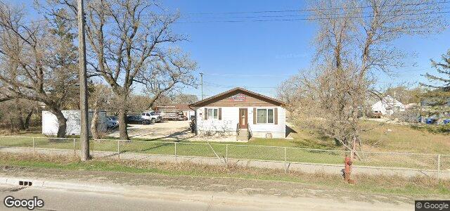 910 Lagimodiere Boulevard（加拿大曼尼托巴省溫尼伯市）房屋照片