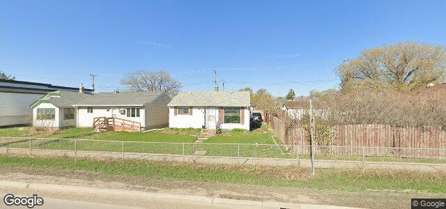 Larawan ng 930 Lagimodiere Boulevard sa Winnipeg, Manitoba