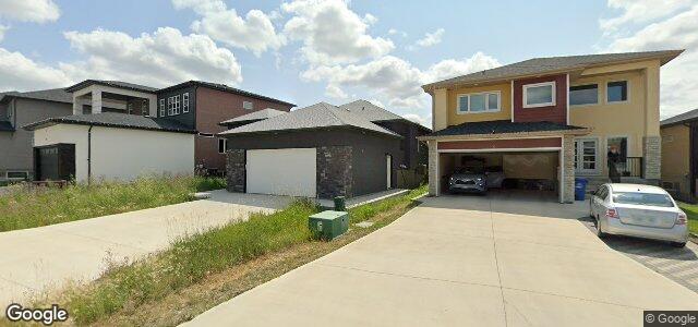 Larawan ng 10 Bloomfield Path sa Winnipeg, Manitoba