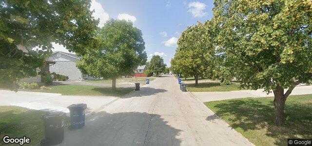 Larawan ng 10 Mount Auburn Bay sa Winnipeg, Manitoba