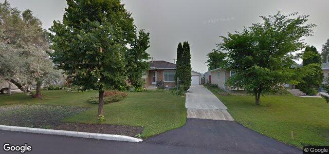 Larawan ng 101 Marianne Road sa Winnipeg, Manitoba