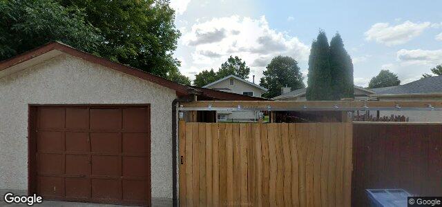 Larawan ng 11 Jonathan Crescent sa Winnipeg, Manitoba