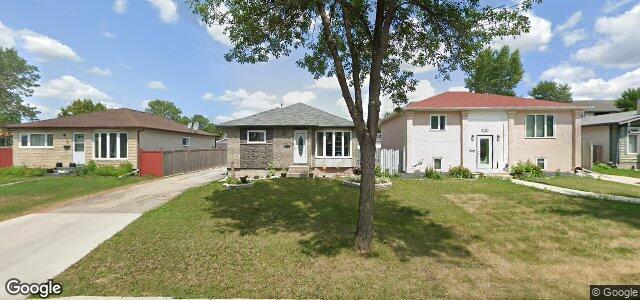 Larawan ng 11 Petriw Bay sa Winnipeg, Manitoba