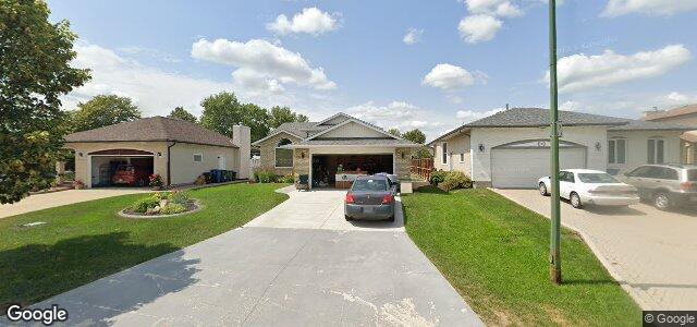 Larawan ng 110 Linden Park Bay sa Winnipeg, Manitoba