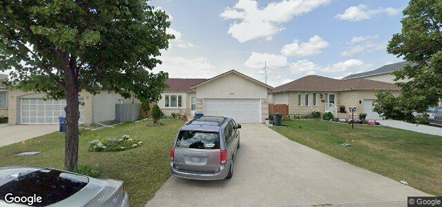 Larawan ng 116 Forest Cove Drive sa Winnipeg, Manitoba