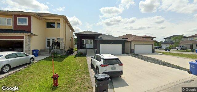 Larawan ng 14 Bloomfield Path sa Winnipeg, Manitoba