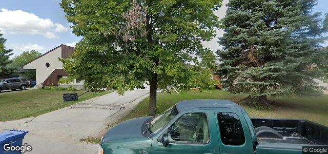 Larawan ng 143 Valewood Crescent sa Winnipeg, Manitoba