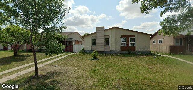 Larawan ng 16 Petriw Bay sa Winnipeg, Manitoba