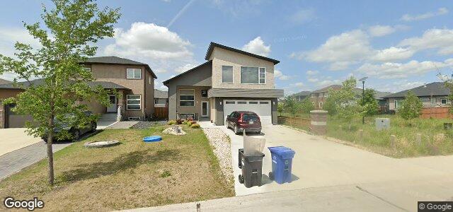 18 Kaur Umber Trail（加拿大曼尼托巴省温尼伯市）房屋照片