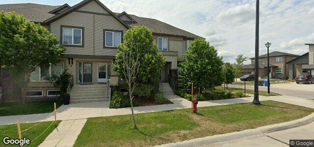 Larawan ng 2 Bridgeford Path sa Winnipeg, Manitoba