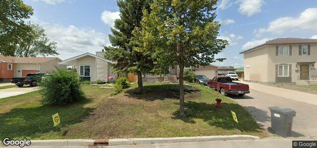 Larawan ng 206 Rose Hill Way sa Winnipeg, Manitoba