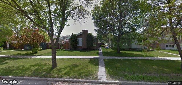 Larawan ng 208 Inkster Garden Drive sa Winnipeg, Manitoba