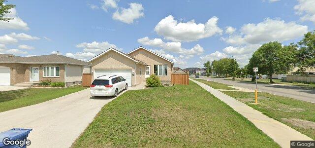 Larawan ng 21 Marianne Road sa Winnipeg, Manitoba