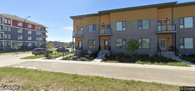 Larawan ng 212 Dr. Jose Rizal Way sa Winnipeg, Manitoba