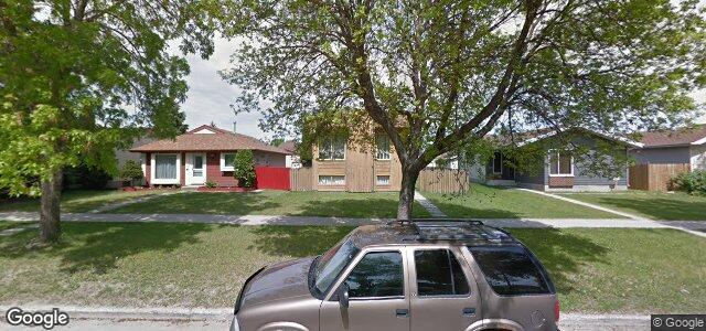 Larawan ng 221 Inkster Garden Drive sa Winnipeg, Manitoba