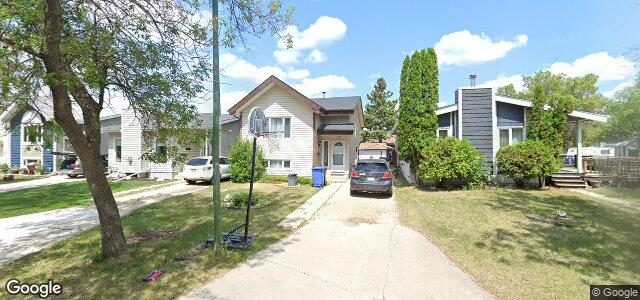 23 Linden Park Bay（加拿大曼尼托巴省温尼伯市）房屋照片