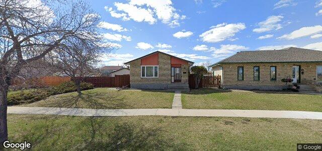 Photo of 242 Garton Avenue in Winnipeg, Manitoba