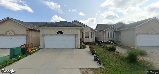 Larawan ng 2475 King Edward Street sa Winnipeg, Manitoba