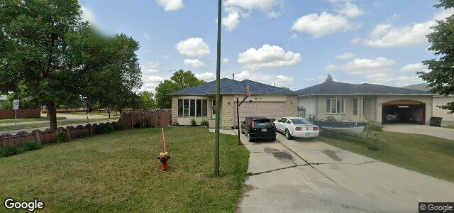Larawan ng 250 Rose Hill Way sa Winnipeg, Manitoba