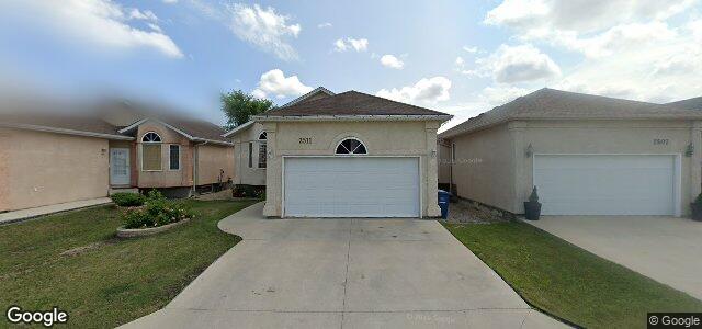 Larawan ng 2511 King Edward Street sa Winnipeg, Manitoba