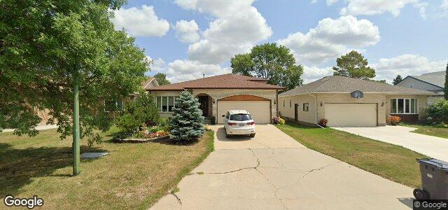 Larawan ng 26 Meadowland Drive sa Winnipeg, Manitoba
