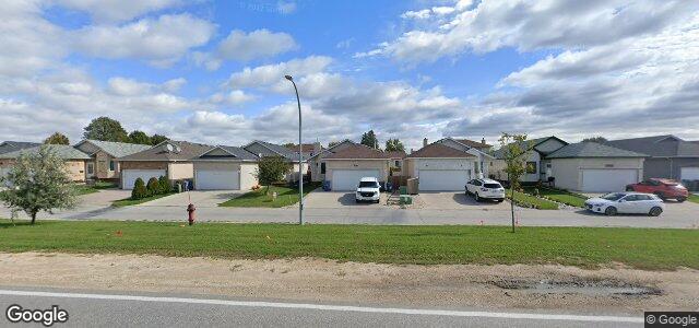 Larawan ng 2611 King Edward Street sa Winnipeg, Manitoba