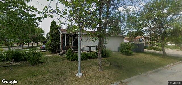 Larawan ng 27 Linden Park Bay sa Winnipeg, Manitoba