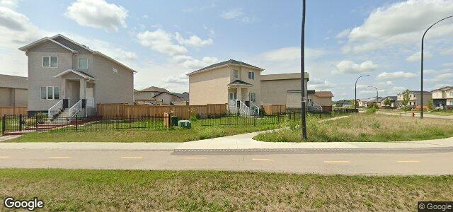 Larawan ng 294 Dr. Jose Rizal Way sa Winnipeg, Manitoba