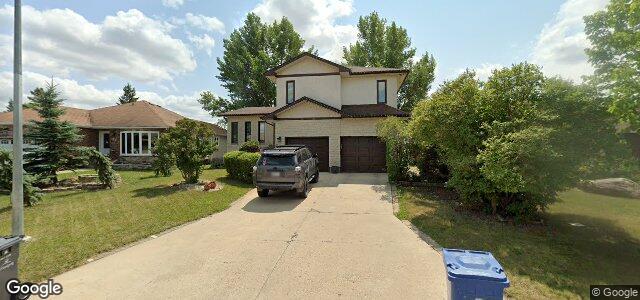 Larawan ng 30 Elm Grove Drive sa Winnipeg, Manitoba