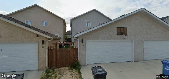 Larawan ng 31 Bridgeford Path sa Winnipeg, Manitoba