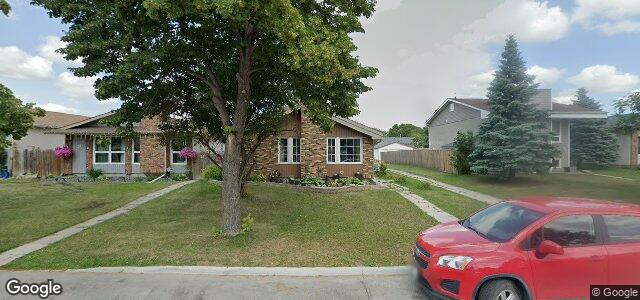 Larawan ng 31 Jonathan Crescent sa Winnipeg, Manitoba