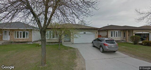 Larawan ng 319 Inkster Garden Drive sa Winnipeg, Manitoba