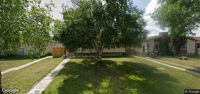 Larawan ng 32 Petriw Bay sa Winnipeg, Manitoba