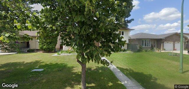 Larawan ng 320 Rose Hill Way sa Winnipeg, Manitoba