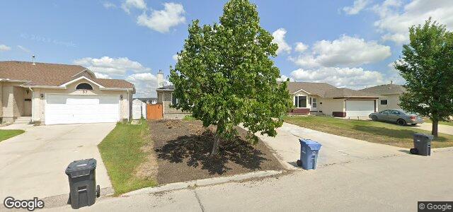 Larawan ng 33 Marianne Road sa Winnipeg, Manitoba