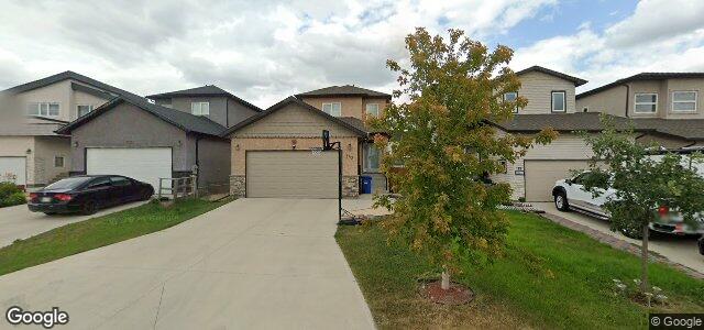 Larawan ng 330 Old Commonwealth Path sa Winnipeg, Manitoba