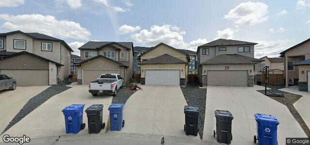 35 Burrowing Owl Cove ਦੀ ਫੋਟੋ, ਵਿਨੀਪਿਗ, ਮੈਨੀਟੋਬਾ