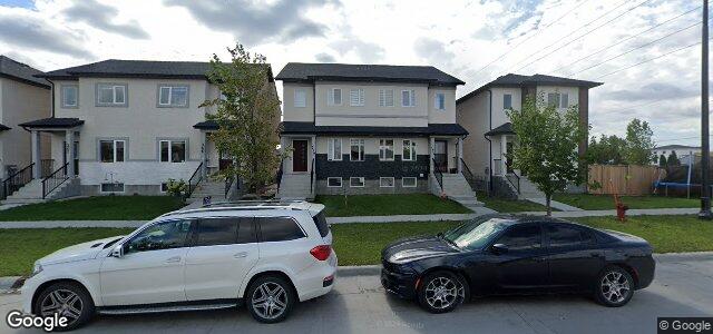 Larawan ng 374 Old Commonwealth Path sa Winnipeg, Manitoba