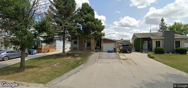 Larawan ng 38 Linden Park Bay sa Winnipeg, Manitoba