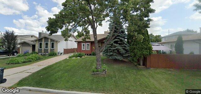 Larawan ng 38 Rose Hill Way sa Winnipeg, Manitoba