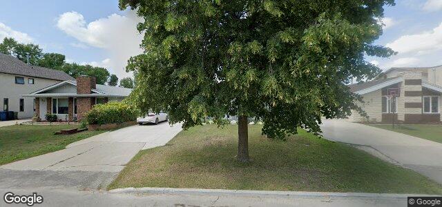 Larawan ng 39 Valewood Crescent sa Winnipeg, Manitoba