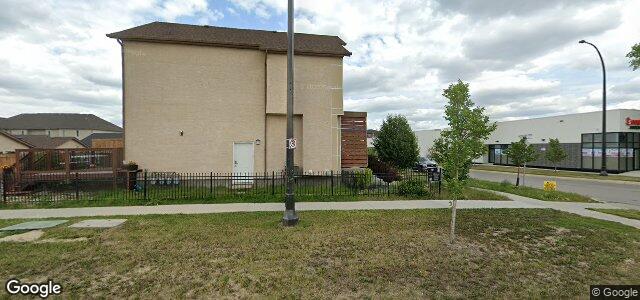 Larawan ng 4 Waterford Green Common sa Winnipeg, Manitoba