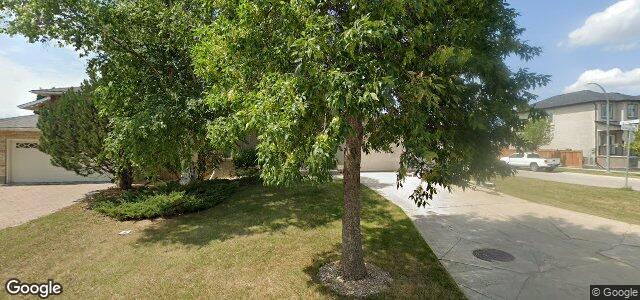 Larawan ng 41 Meadowland Drive sa Winnipeg, Manitoba