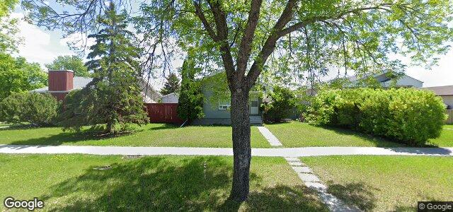 Larawan ng 44 Garton Avenue sa Winnipeg, Manitoba