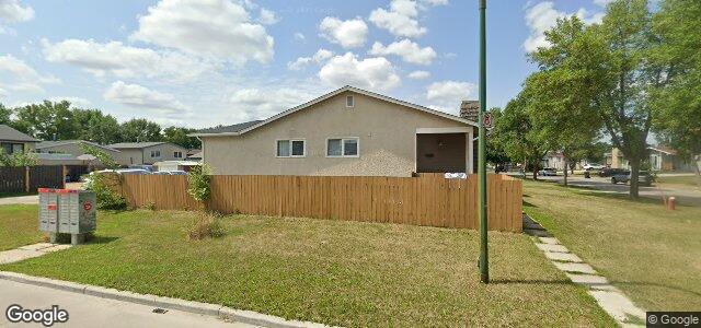 Larawan ng 46 Petriw Bay sa Winnipeg, Manitoba