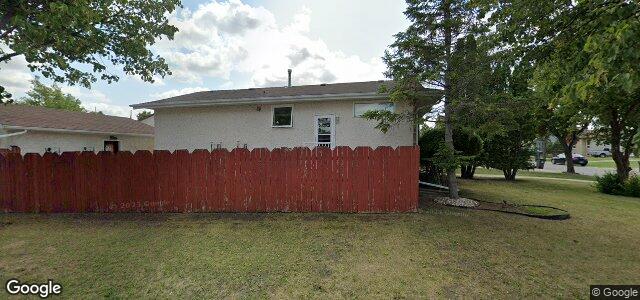 Larawan ng 68 Jonathan Crescent sa Winnipeg, Manitoba