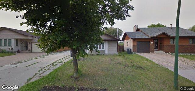 Larawan ng 74 Marianne Road sa Winnipeg, Manitoba
