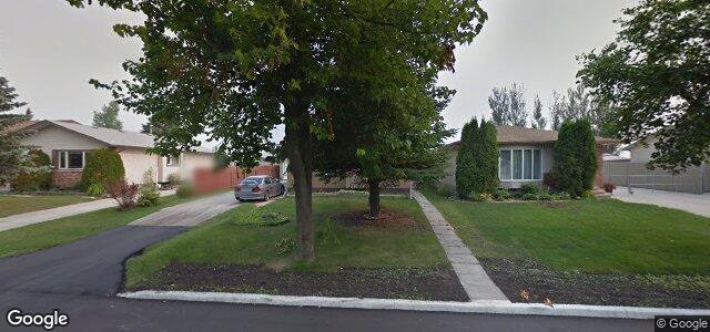 Larawan ng 77 Marianne Road sa Winnipeg, Manitoba
