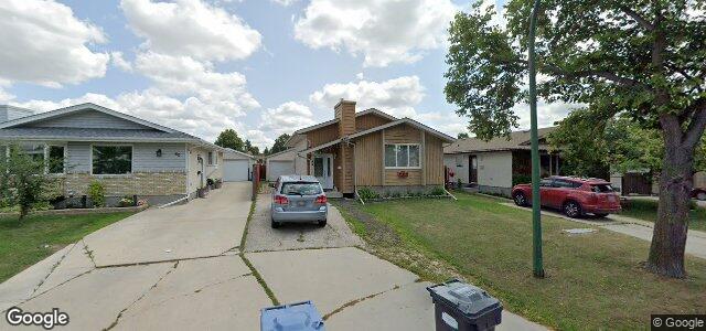 Larawan ng 84 Jonathan Crescent sa Winnipeg, Manitoba