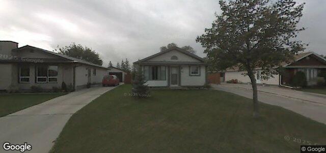 Larawan ng 86 Marianne Road sa Winnipeg, Manitoba